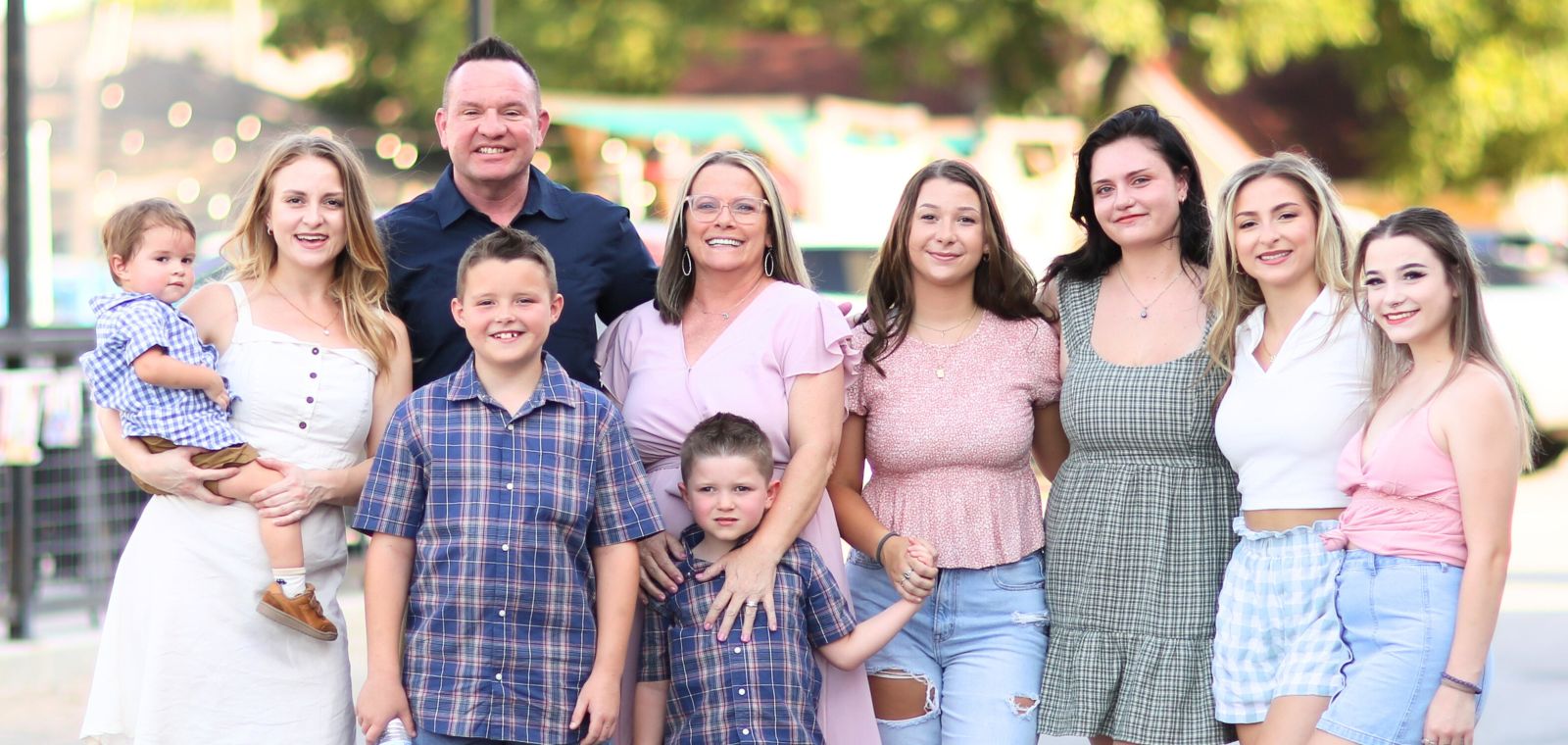 MarysFamily-sm.JPG